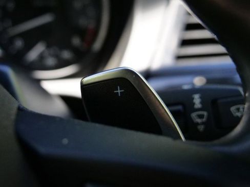 Used 2016 BMW Z4 sDrive35i image 18