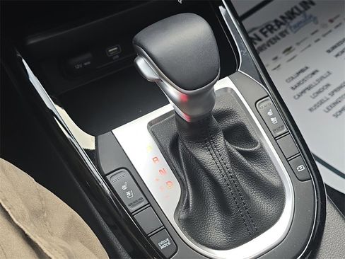 Used 2024 Kia Forte GT-Line w/ GT-Line Premium Package image 25