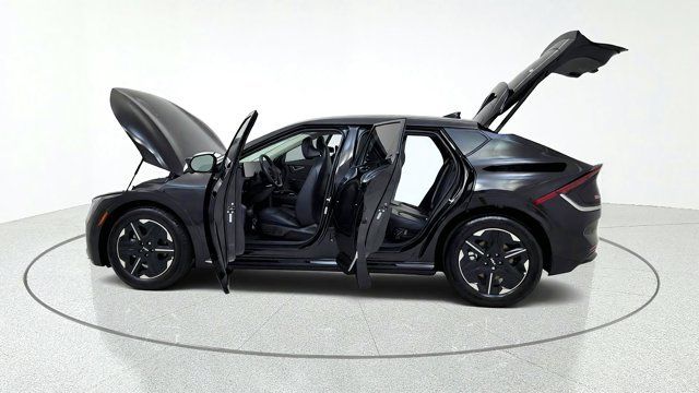 Used 2025 Kia EV6 Wind AWD/4WD image 15