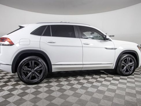 Used 2021 Volkswagen Atlas Cross Sport SE w/ V6 Towing Package FWD image 4