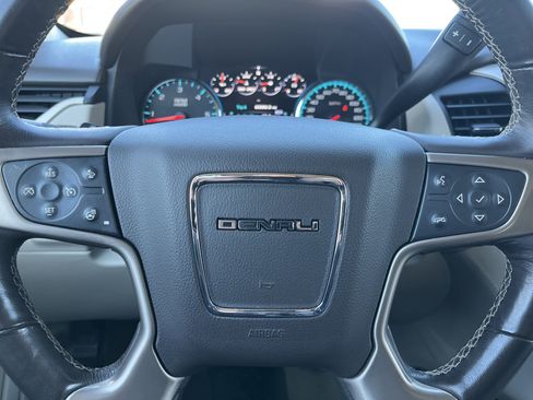 Used 2017 GMC Yukon Denali w/ Open Road Package image 10