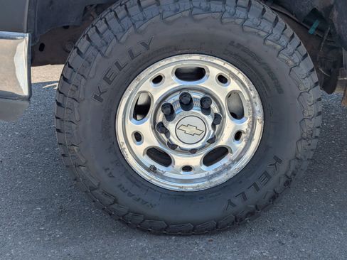 Used 2002 Chevrolet Silverado 2500 LT AWD/4WD image 39