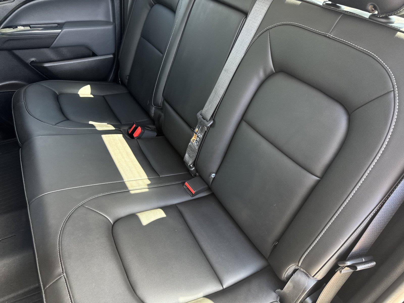 Used 2021 Chevrolet Colorado Z71 AWD/4WD image 30