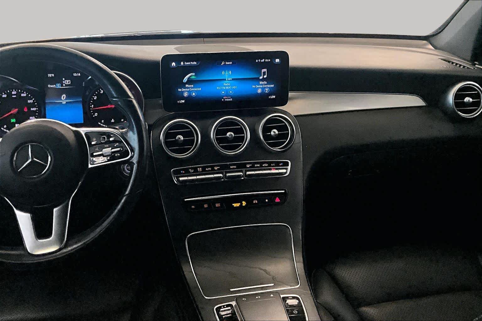 Used 2020 Mercedes-Benz GLC 300 image 6