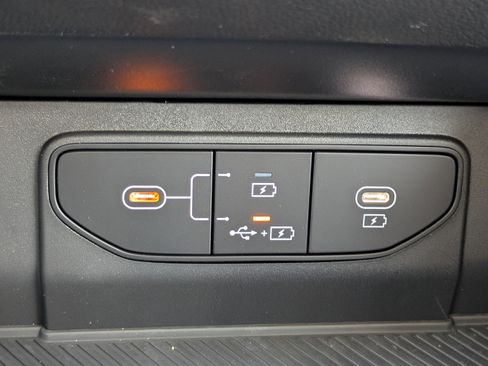 New 2026 Kia Sportage LX FWD image 24