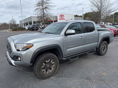 Used 2023 Toyota Tacoma TRD Off-Road image 1