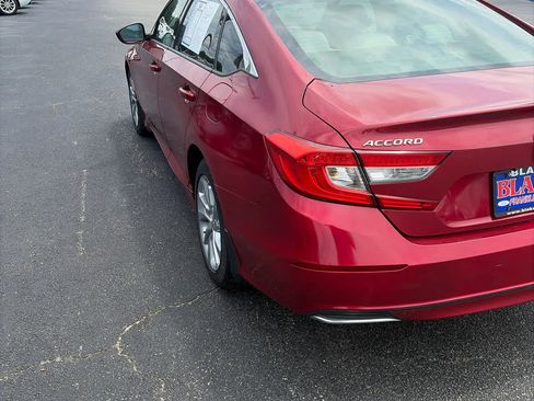 Used 2018 Honda Accord LX image 7