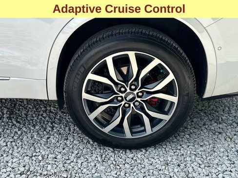 Used 2022 Cadillac XT6 Sport w/ Technology Package AWD/4WD image 9