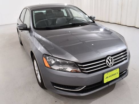 Used 2015 Volkswagen Passat 1.8T Wolfsburg Edition FWD image 4