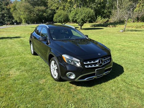 Used 2020 Mercedes-Benz GLA 250 4MATIC image 4
