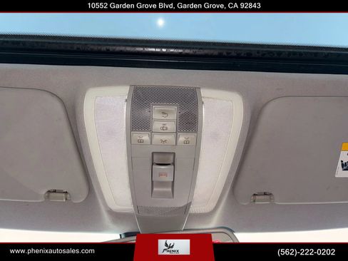 Used 2010 Mercedes-Benz GLK 350 2WD image 32