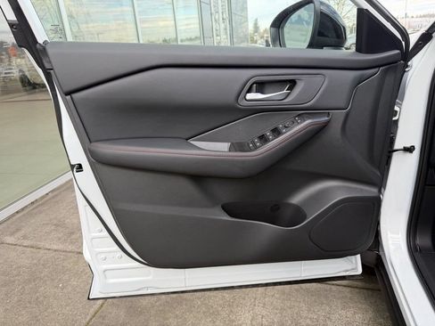 New 2026 Nissan Rogue SV AWD/4WD image 11