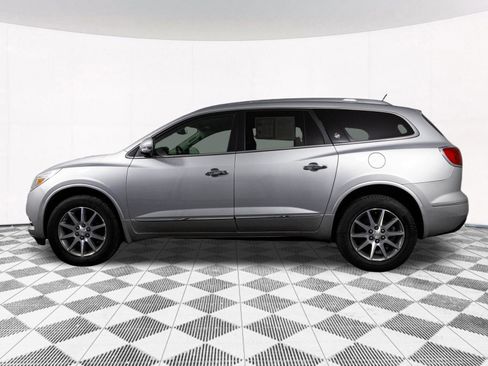 Used 2017 Buick Enclave Leather image 8
