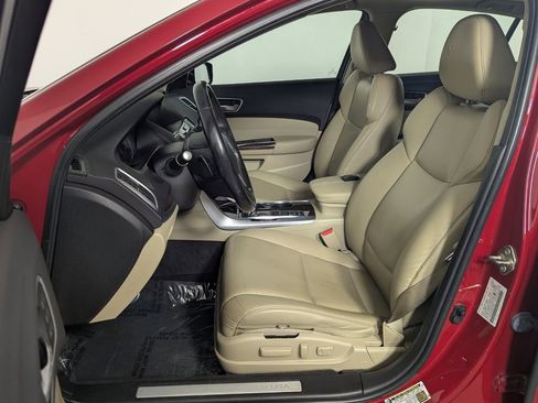 Used 2019 Acura TLX FWD image 12