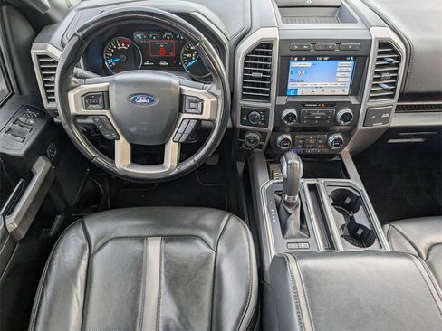 Used 2019 Ford F150 Platinum w/ Equipment Group 701A Luxury image 32