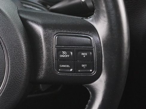 Used 2017 Jeep Wrangler Sport w/ Quick Order Package 24S AWD/4WD image 18