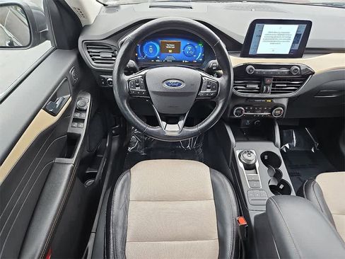 Used 2021 Ford Escape Titanium w/ Titanium Elite Package image 10