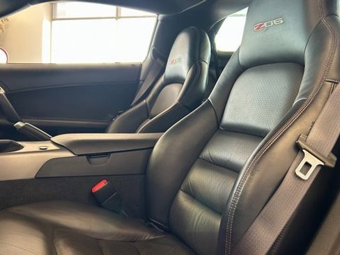 Used 2007 Chevrolet Corvette Z06 w/ Preferred Equipment Group image 18