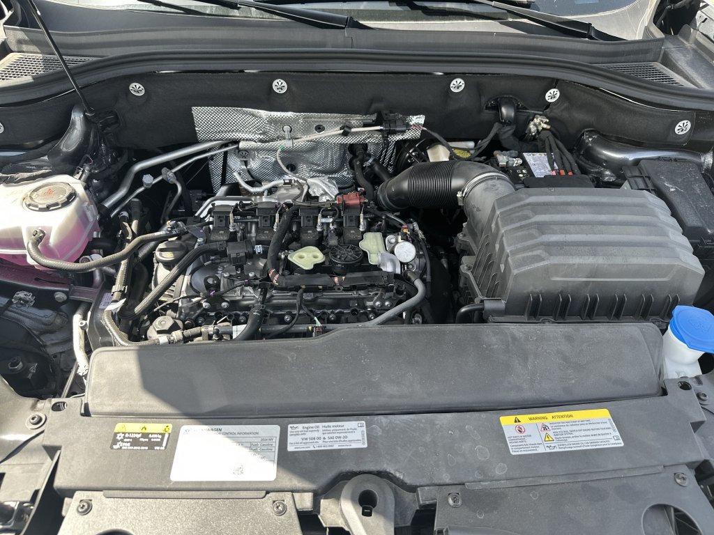 Used 2024 Volkswagen Atlas SEL AWD/4WD image 26