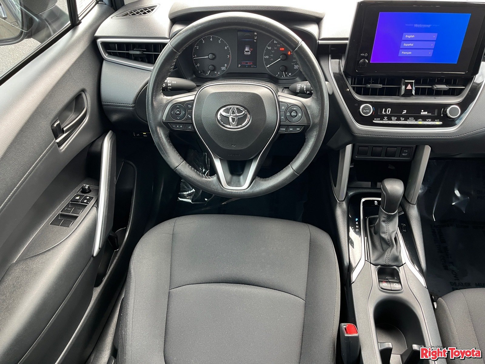 Certified 2024 Toyota Corolla Cross LE w/ Moonroof Package FWD image 17