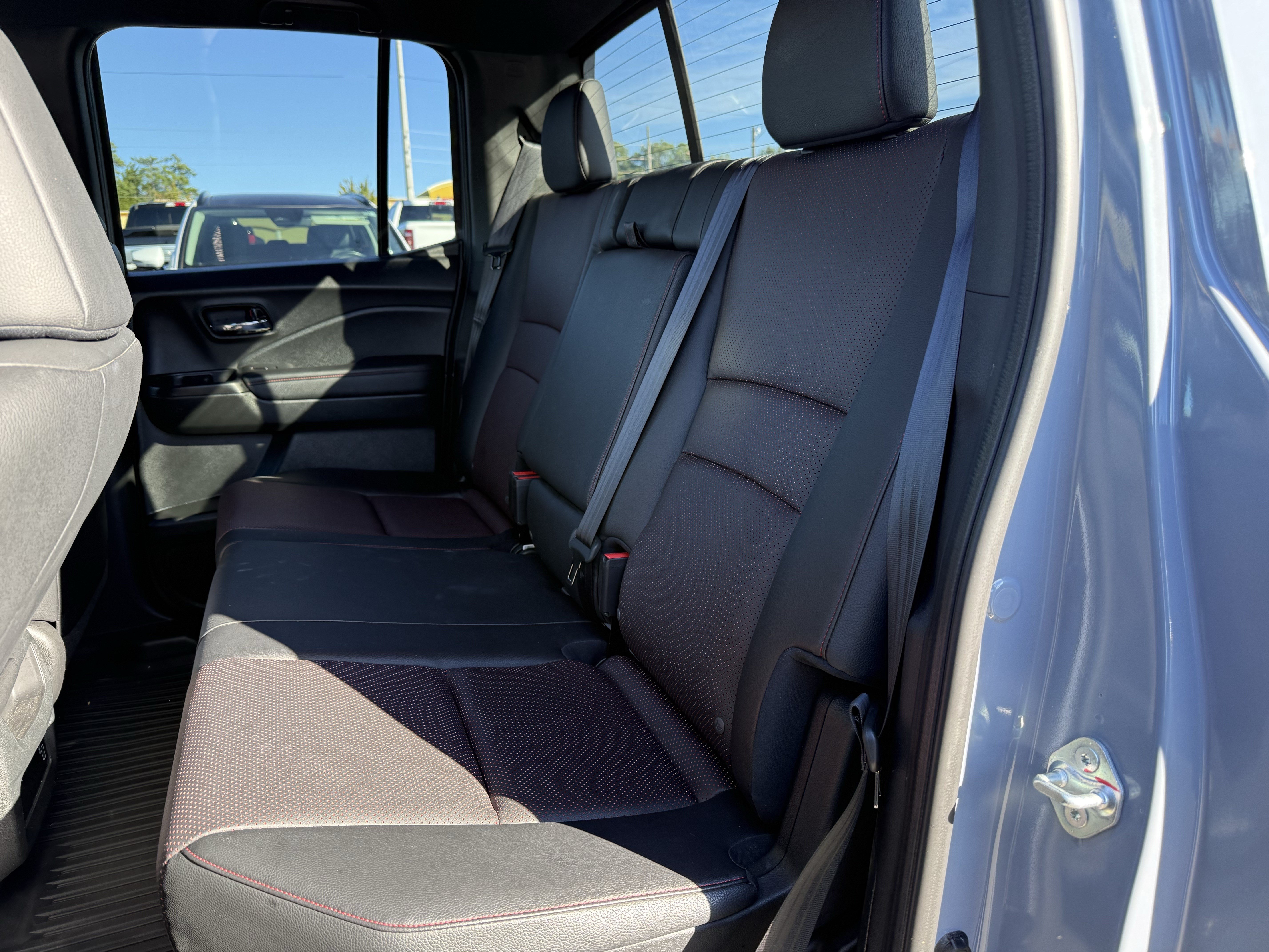 Used 2022 Honda Ridgeline Black Edition image 33