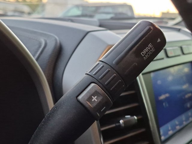 Used 2021 Ford F250 Lariat AWD/4WD image 8