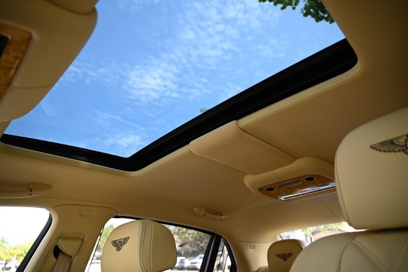 Used 2014 Bentley Flying Spur W12 AWD/4WD image 52