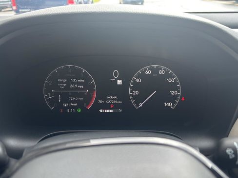 Certified 2025 Honda HR-V EX-L image 6
