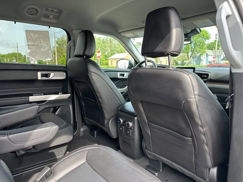 Used 2024 Ford Explorer Limited image 26