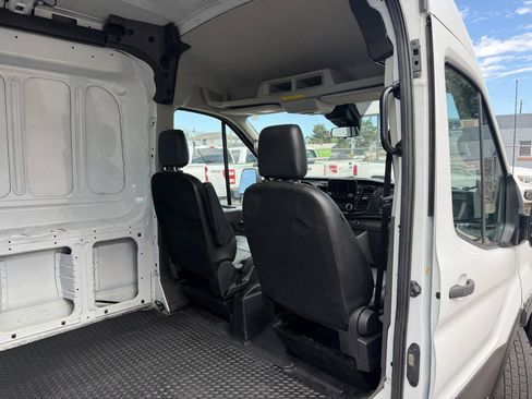 Used 2020 Ford Transit 250 Medium Roof RWD image 30