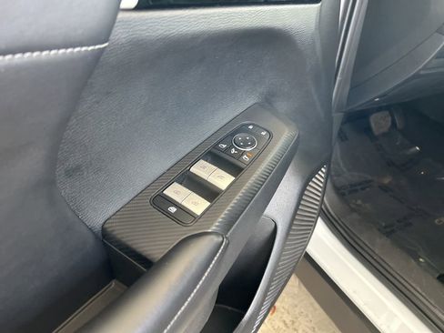 Used 2024 Mitsubishi Outlander SE AWD/4WD image 41