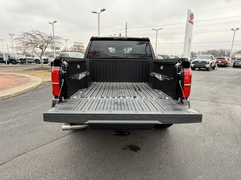 New 2026 Toyota Tacoma SR5 image 4