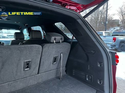 Used 2023 Chevrolet Traverse LT w/ LT Premium Package image 15