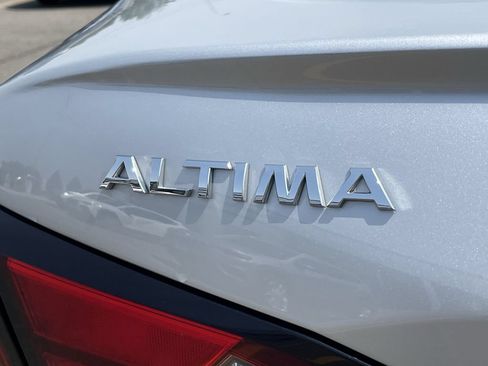 Used 2021 Nissan Altima 2.5 SV AWD/4WD image 7