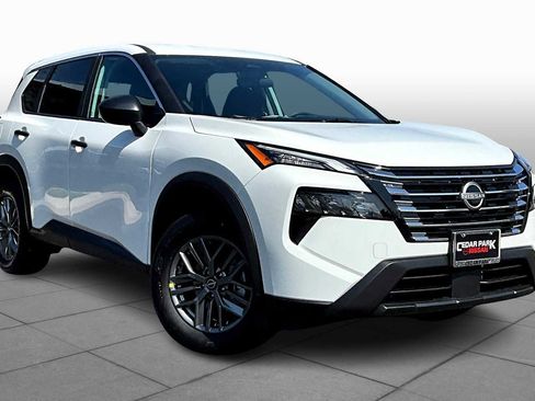 New 2026 Nissan Rogue S image 2