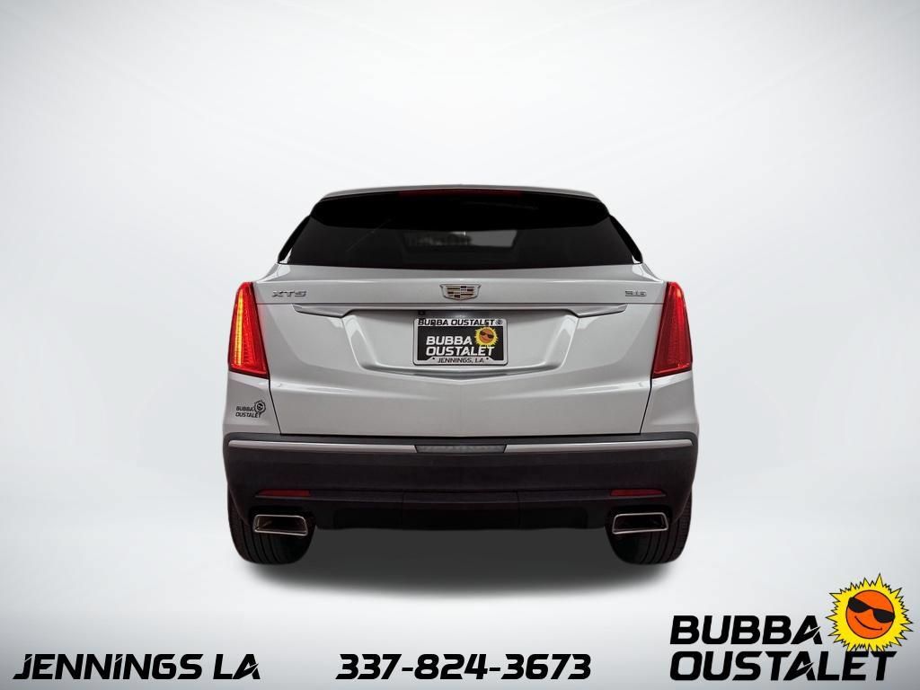Used 2019 Cadillac XT5 Premium Luxury FWD image 4