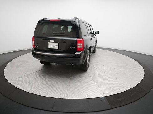 Used 2016 Jeep Patriot High Altitude image 33