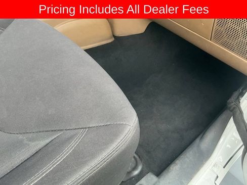 Used 2013 Jeep Wrangler Unlimited Sahara w/ Dual Top Group AWD/4WD image 19