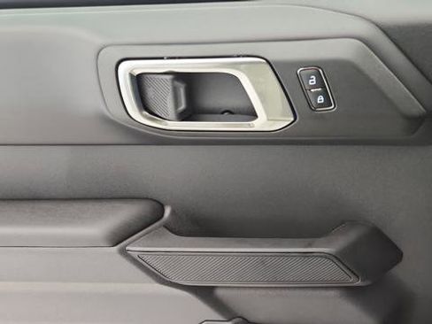 New 2025 Ford Bronco Outer Banks image 19