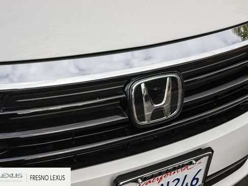 Used 2021 Honda Odyssey EX-L image 11