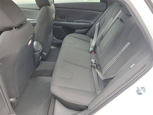 New 2026 Hyundai Elantra SEL Sport Premium image 21