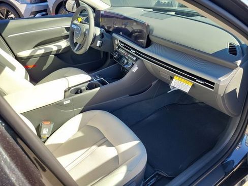 New 2026 Hyundai Sonata SEL image 17