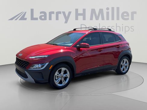 Used 2023 Hyundai Kona SEL FWD image 1
