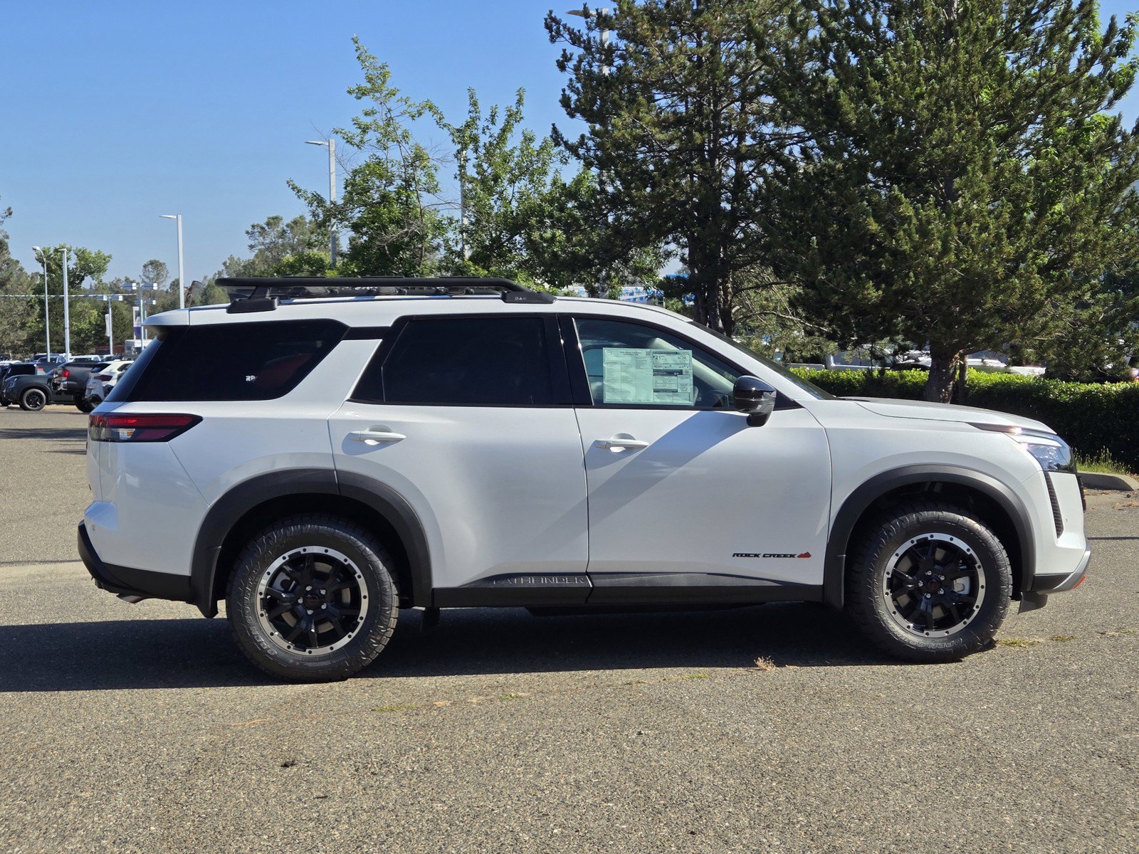 New 2026 Nissan Pathfinder Rock Creek w/ Rock Creek Premium Package AWD/4WD image 3