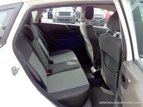 Used 2017 Ford Fiesta S image 16