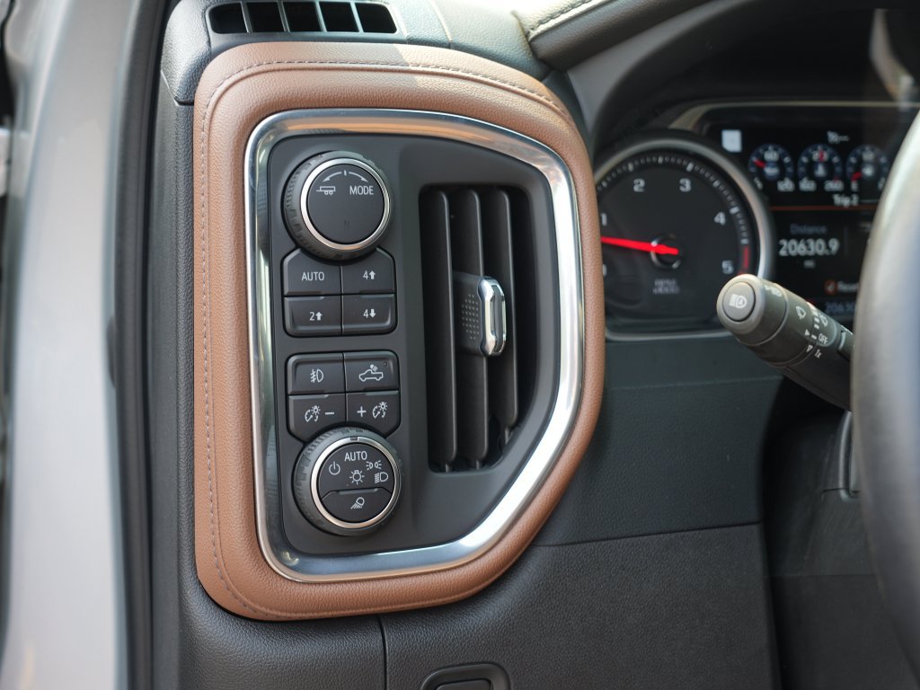 Certified 2022 Chevrolet Silverado 3500 High Country w/ Safety Package II AWD/4WD image 16