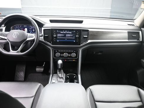 Used 2022 Volkswagen Atlas SE FWD image 9