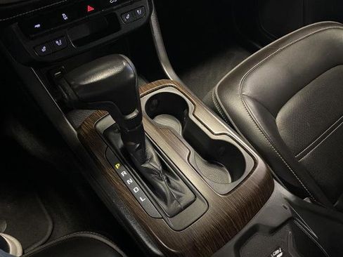 Used 2018 GMC Canyon Denali image 25