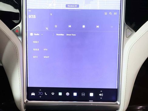 Used 2017 Tesla Model X 100D image 47