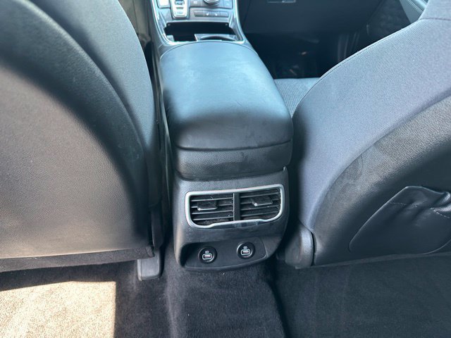 Used 2023 Hyundai Santa Fe SEL AWD/4WD image 16